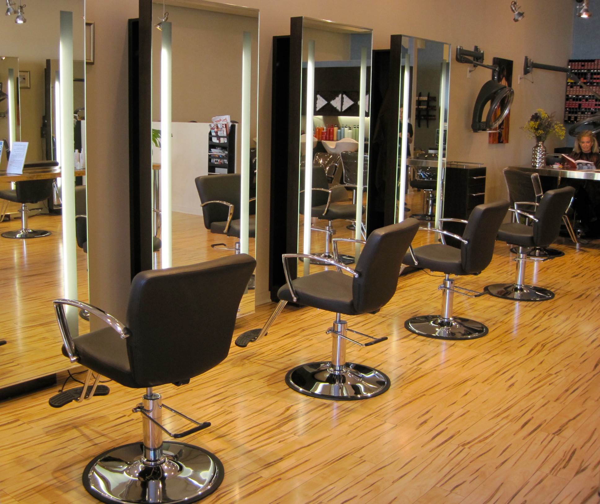 KDH Beauty Scoop Head To The John Dillon Salon In Southampton For A