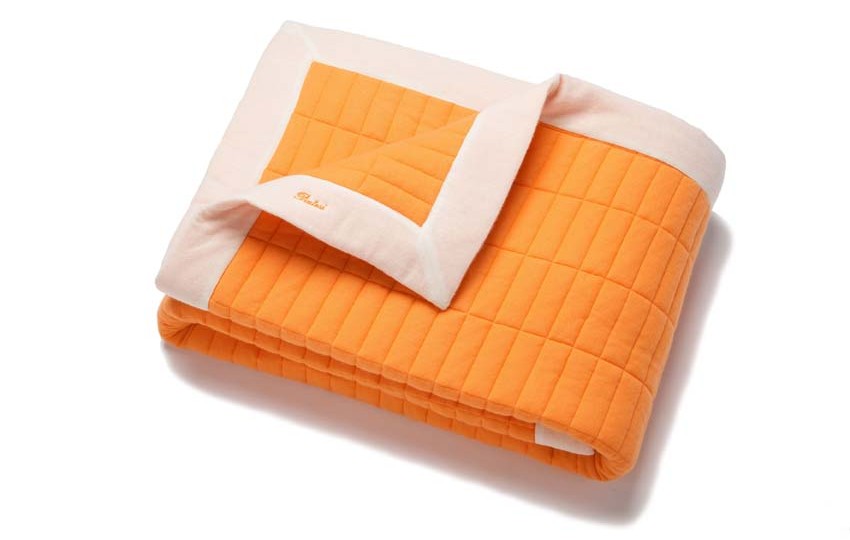 Batiste of Cashmere (with a touch of silk) light quilt bar battern. "Lunar Orange with Offwhite" Border