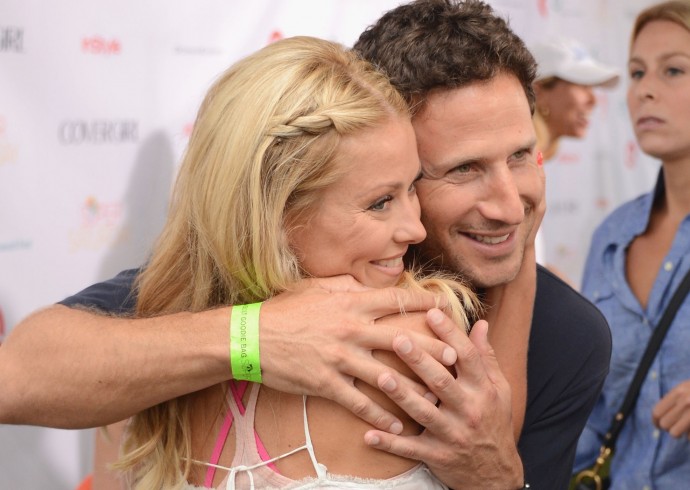 Kelly Ripa and Mark Feuerstein
