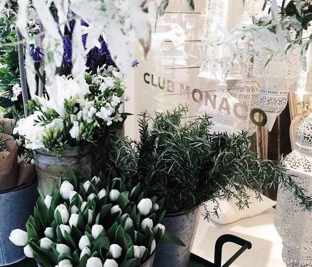 Club Monaco