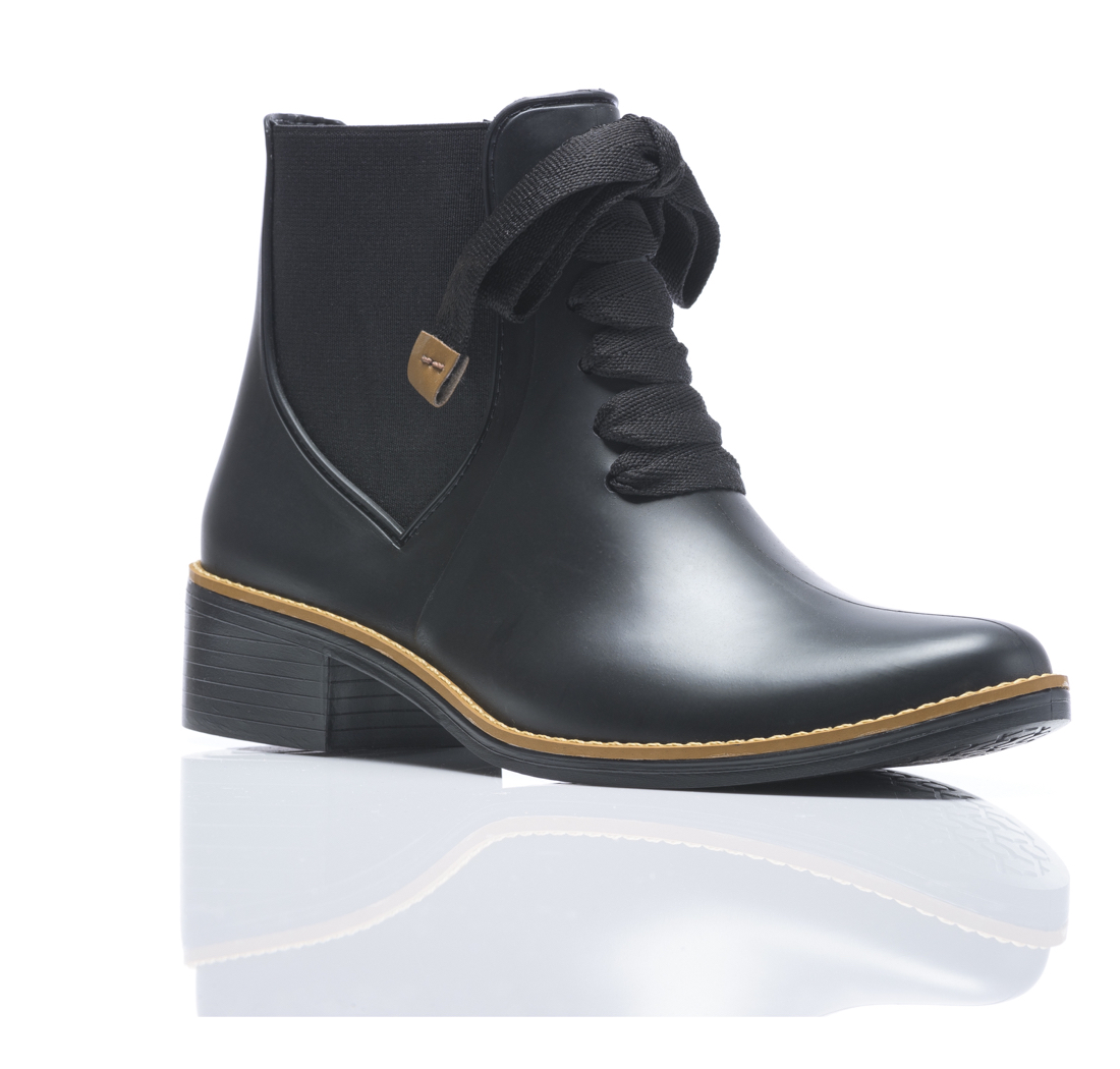 bernardo lacey rain boots