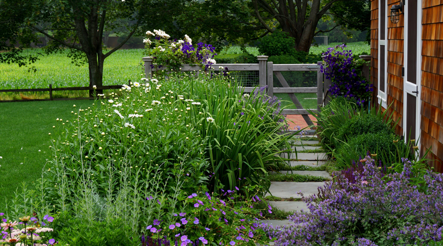 Garden Angels