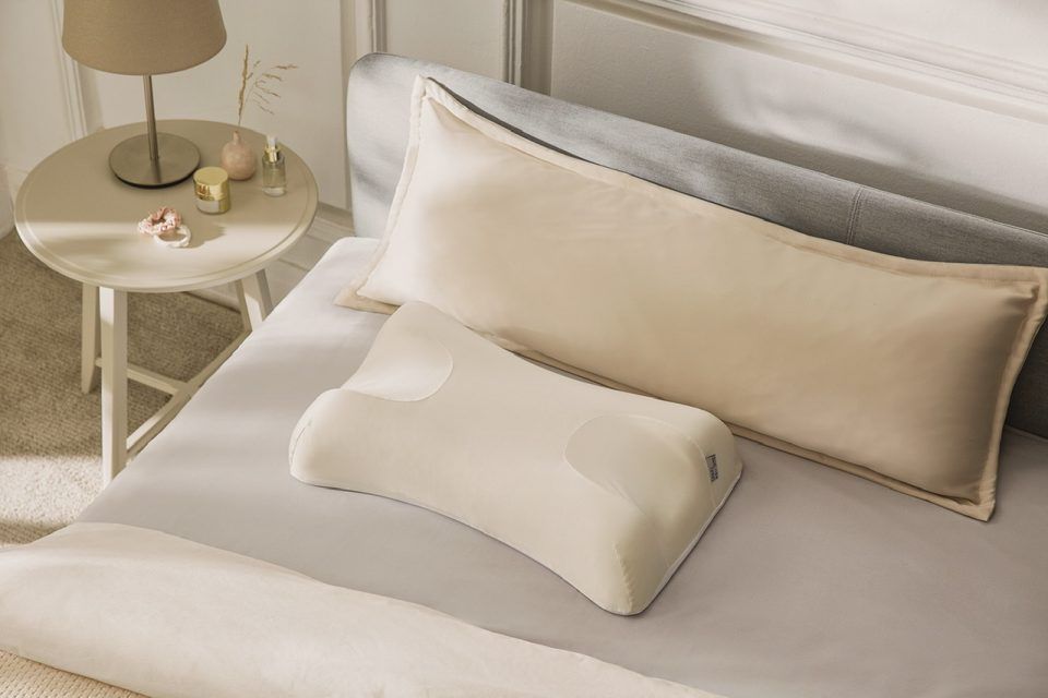 NEW KDHamptons Obsession The Sleep & Glow Pillow! KDHamptons